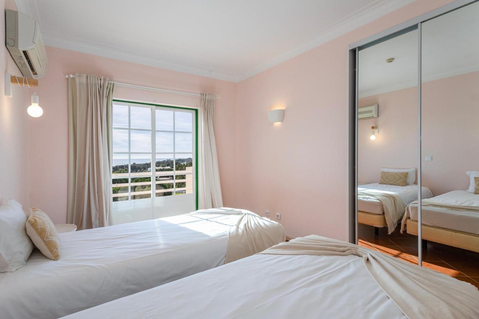 Apartment Tac - Serene Shores -
